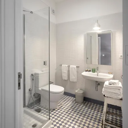 Flattered To Be In * تومار