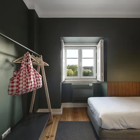 Flattered To Be In Tomar