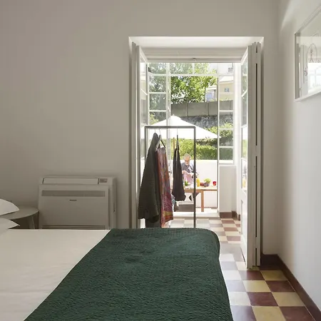 Flattered To Be In Apartmán *