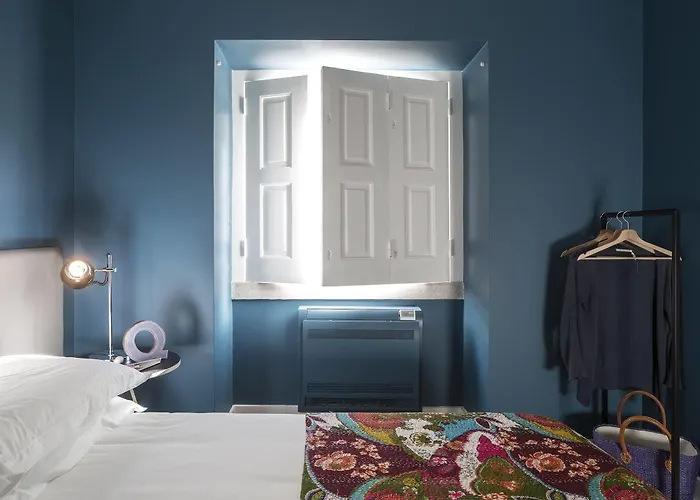 Flattered To Be In Apartamento Tomar